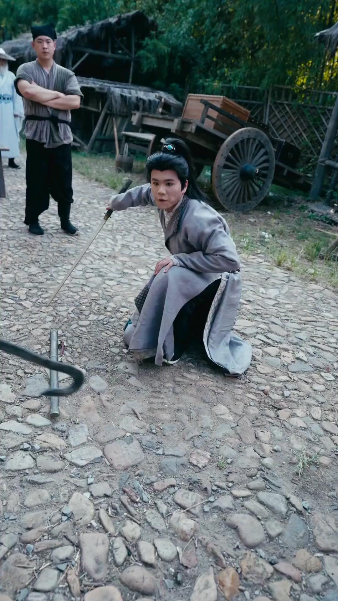 (Dublagem) Retorno do Deus da Espada