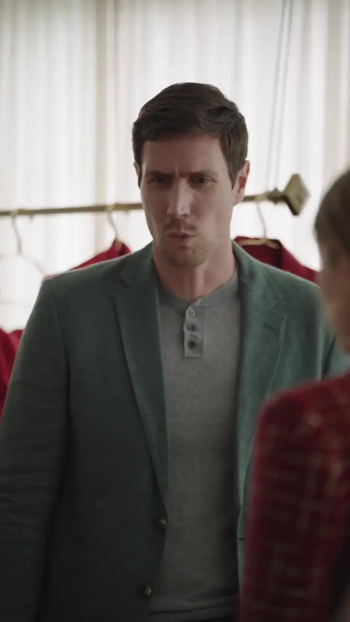 Strikes Back of Desperate Wife Episode 22