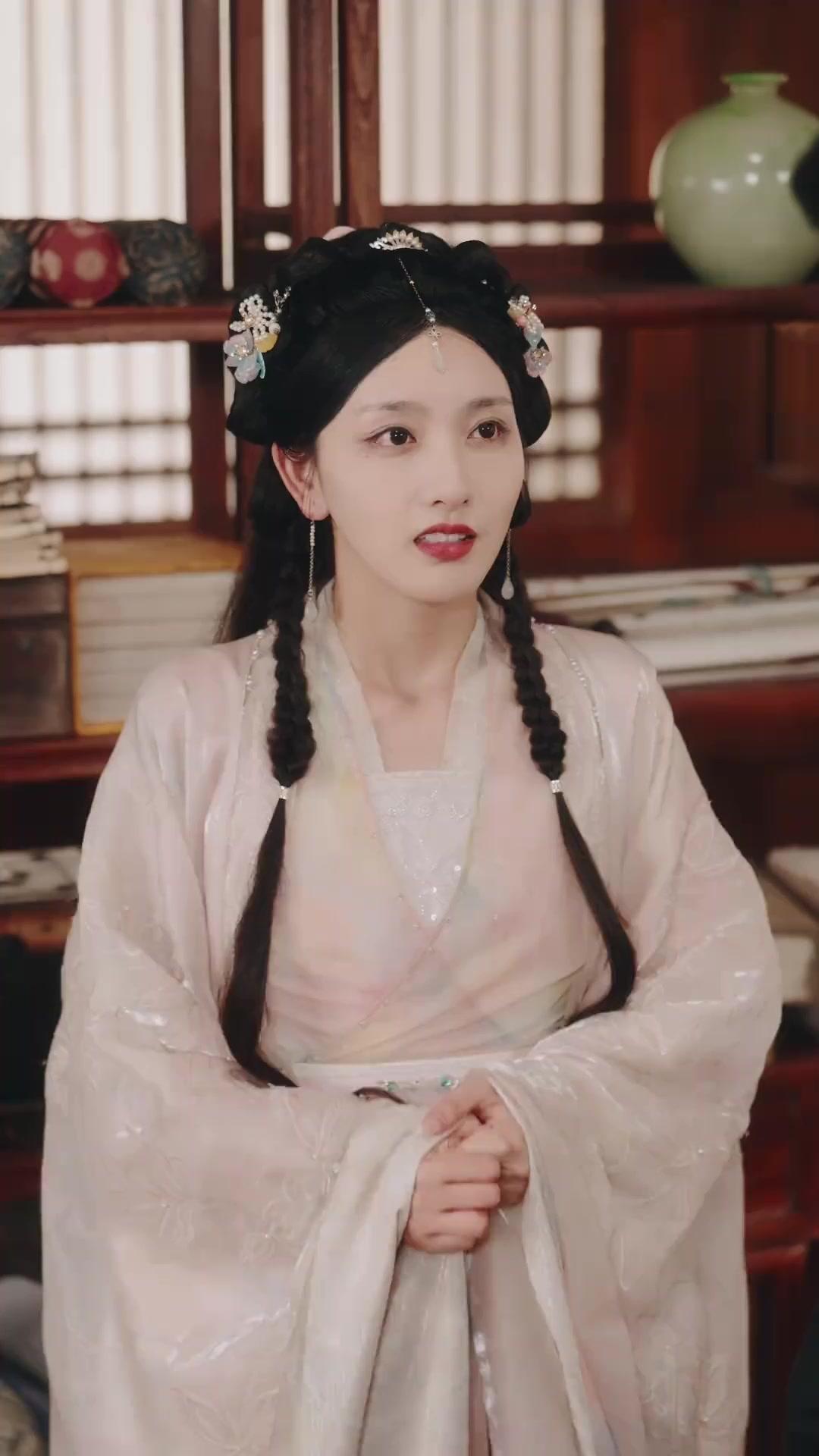 왕부에 핀 버려진 꽃
