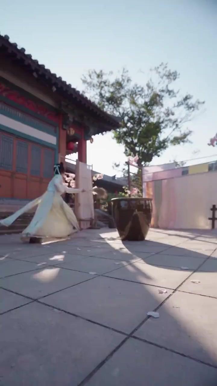 Empress Reborn: Love and Vengeance