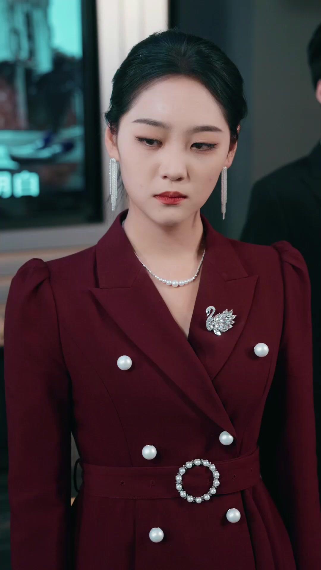 Rahasia Istri Manisku