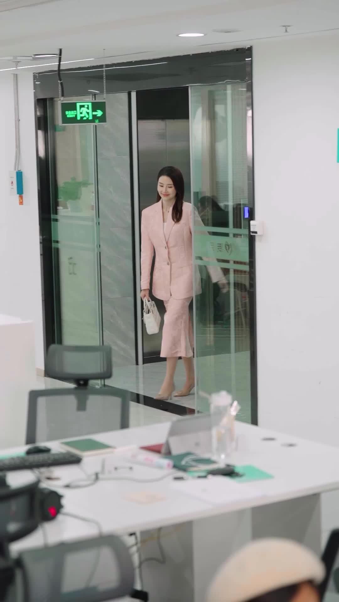 Falling for the Boss