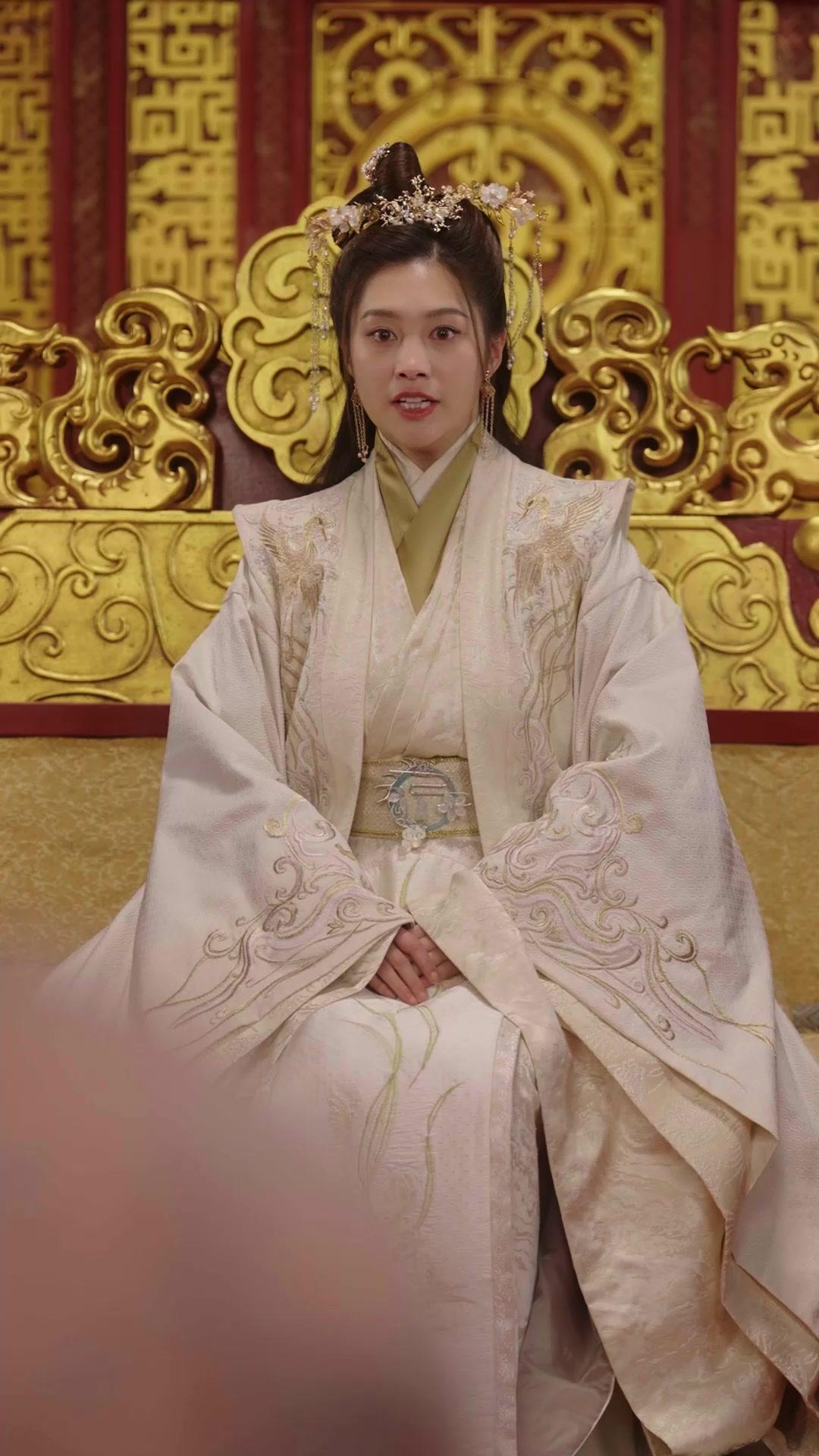 Putri Mahkota Yang Hebat
