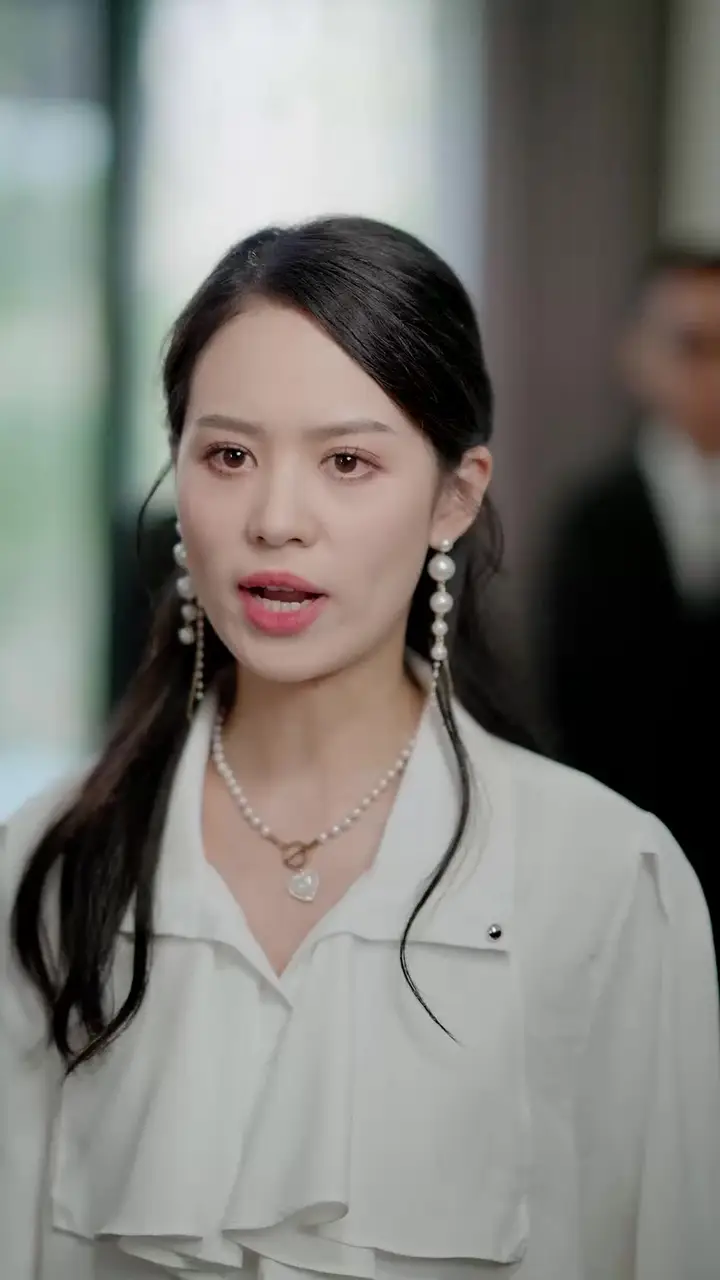 Love, Lies, and a Little One Episode 10