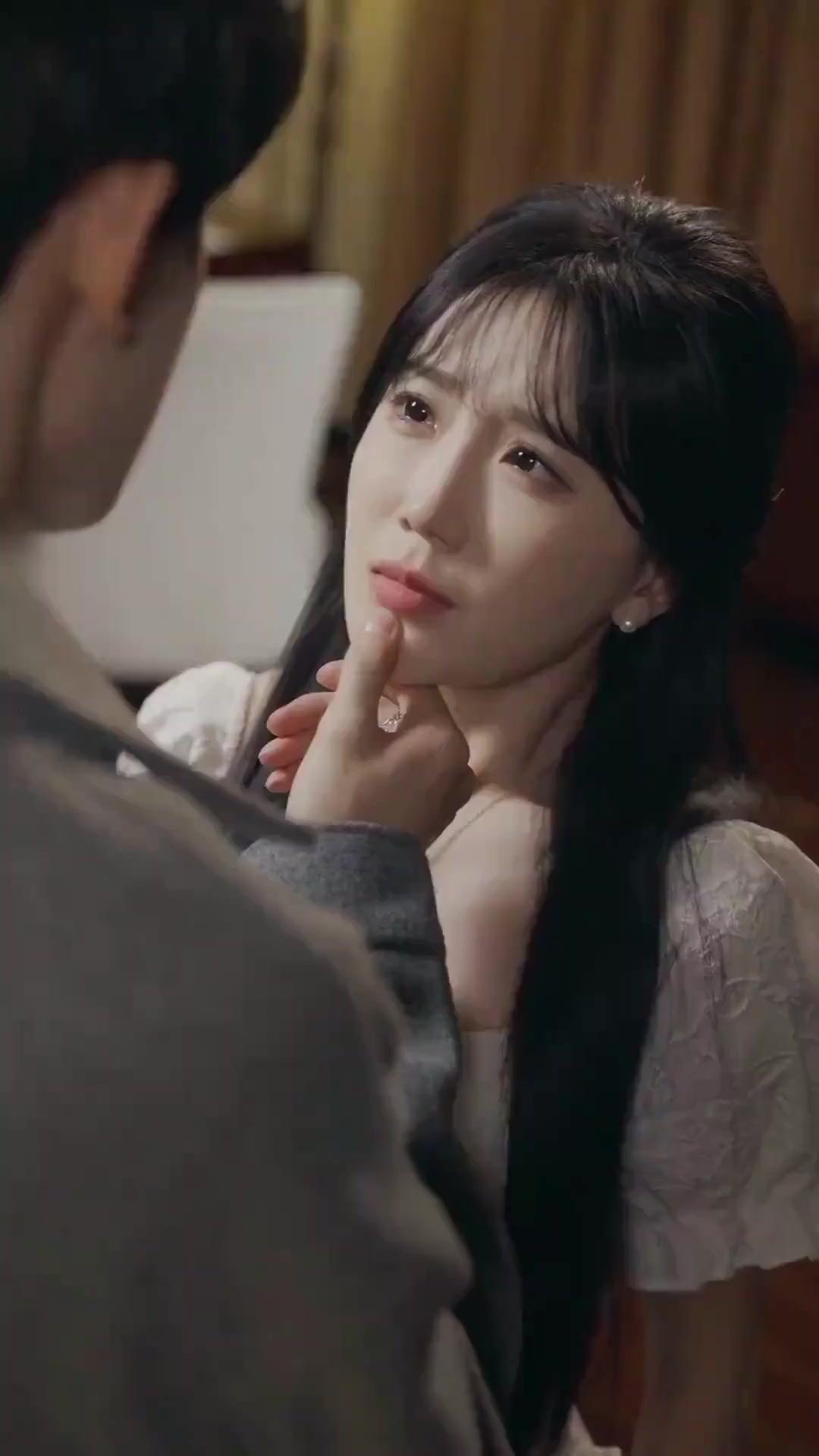 (Dubbed)Conquer Me with a Kiss