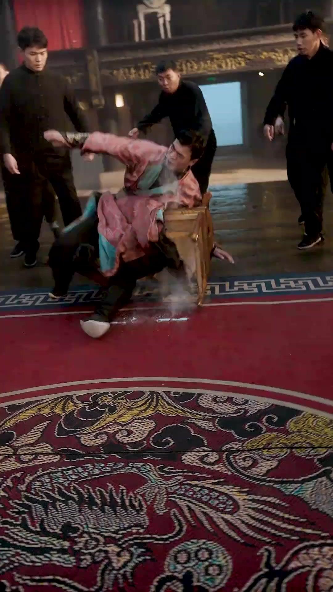 (Dubbed) Kong Fu Leo