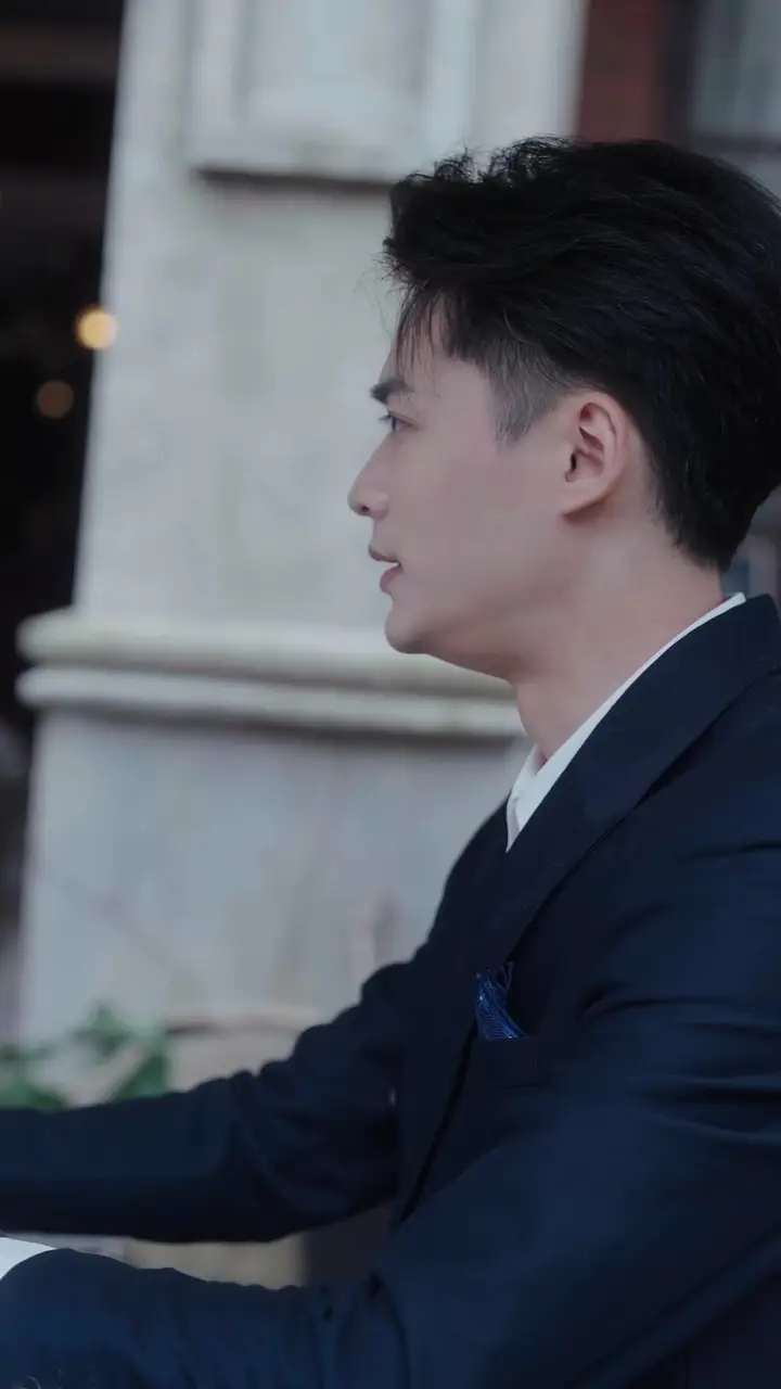 Right Beside Me Episode 20