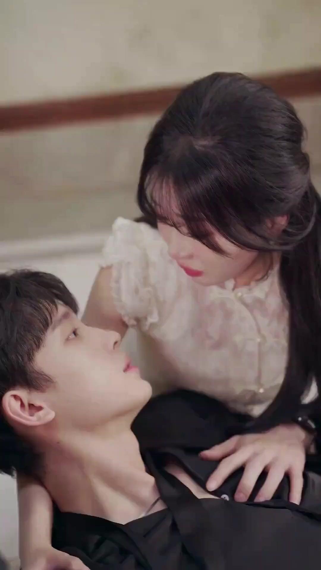 (Dubbed)Conquer Me with a Kiss
