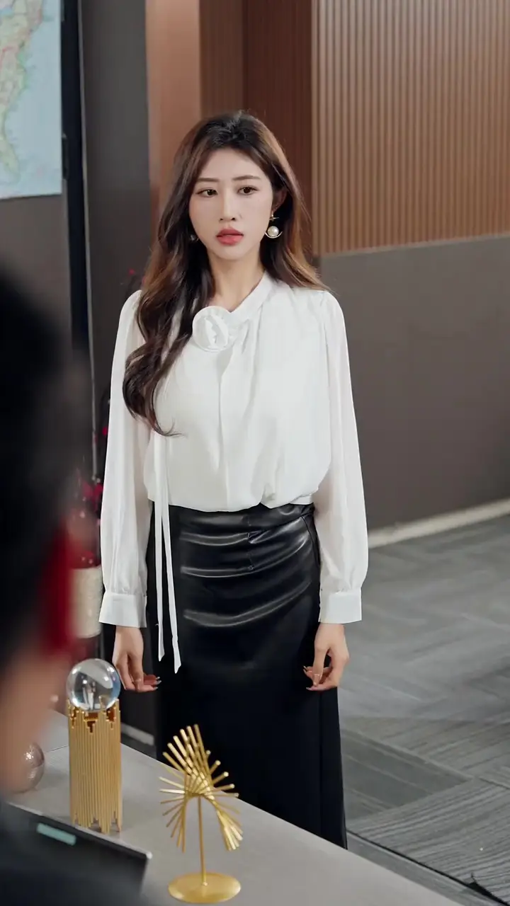 (Dubbed) Got A CEO Wife and A Cute Girl Episode 54