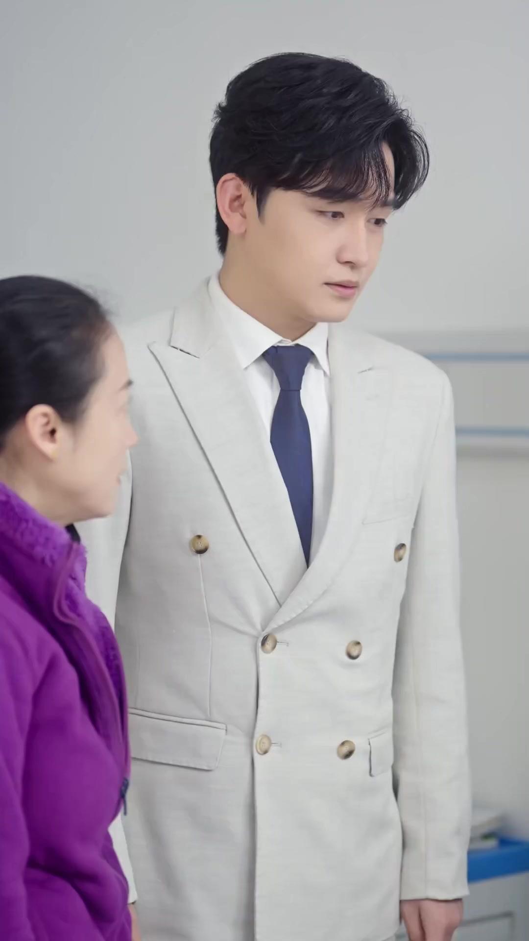 Spoil Me, Mr. CEO