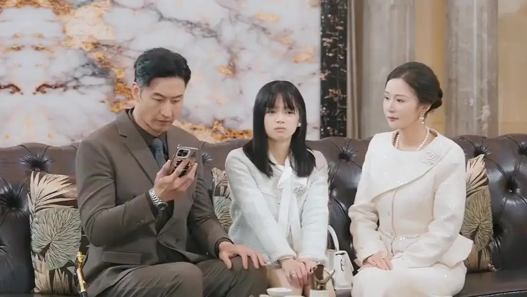 (Dubbed) The Real Heiress's Little Game: When the Invitation Unfolds