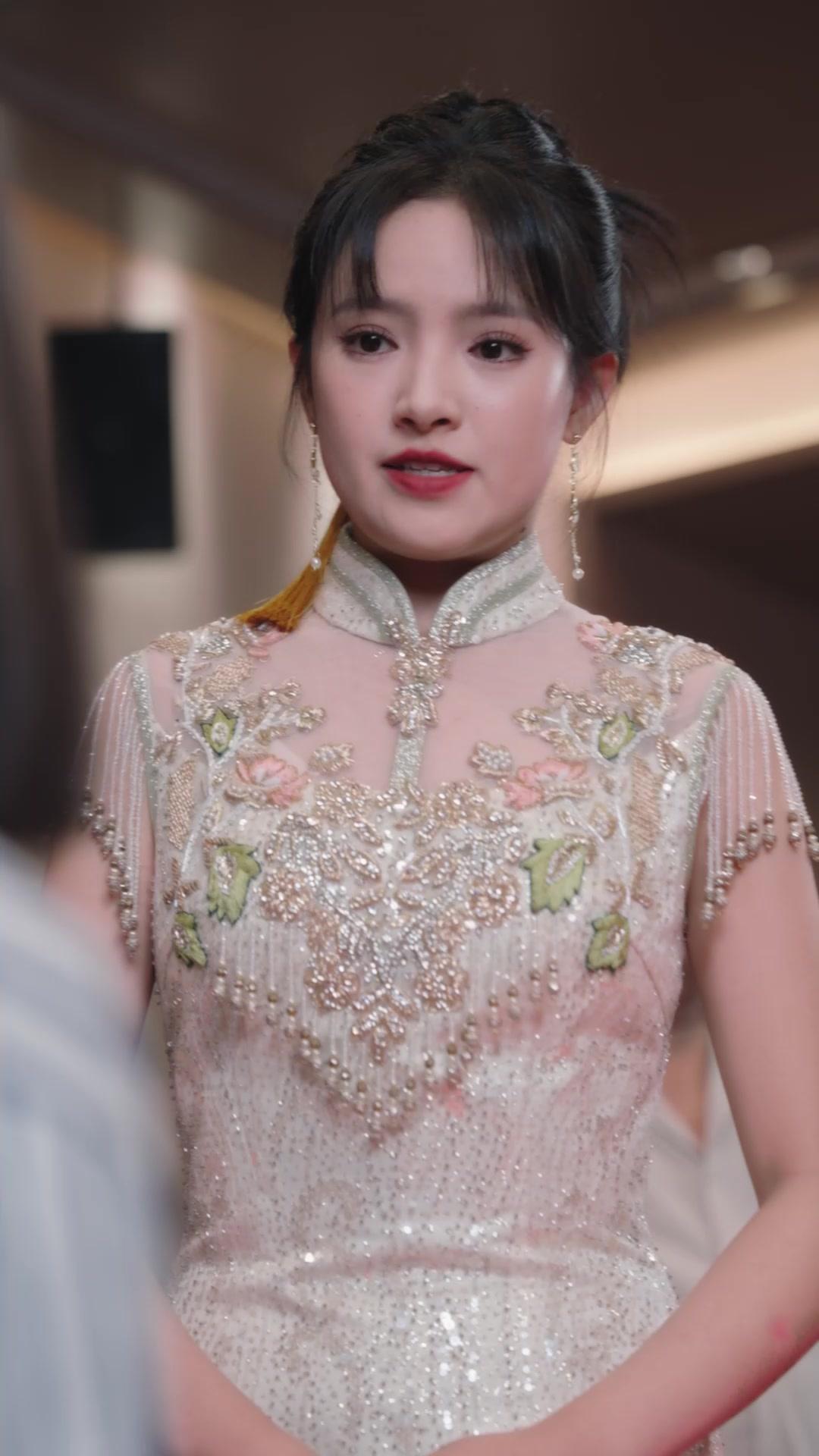 Nona Itu Tabib Jenius
