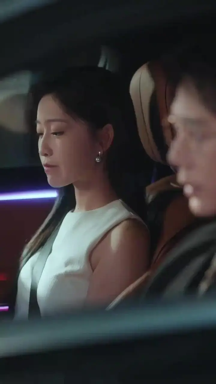 (Dubbed) Runaway Sisters, Marry Brothers? Episode 52