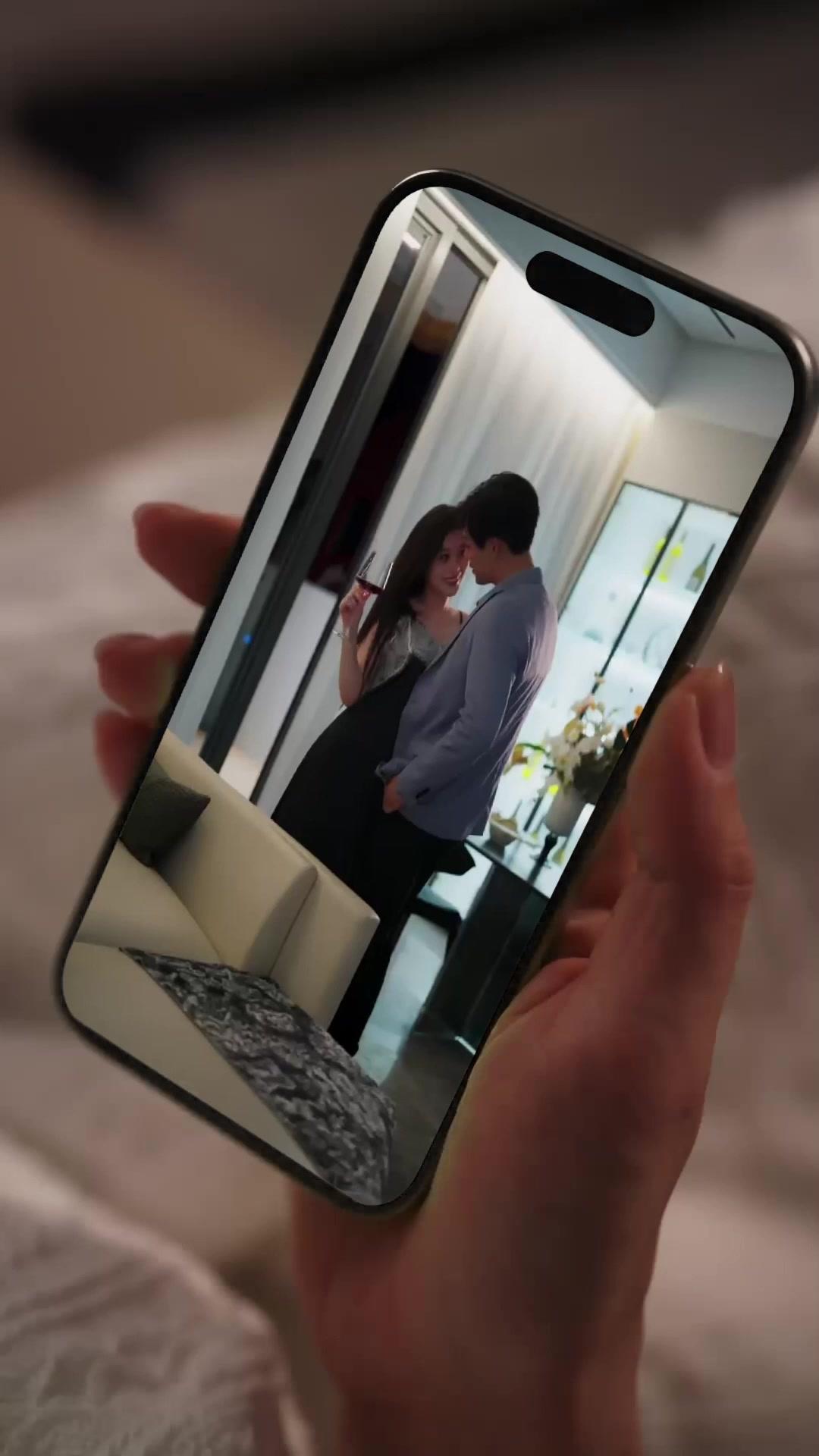 El amor en sus rodillas