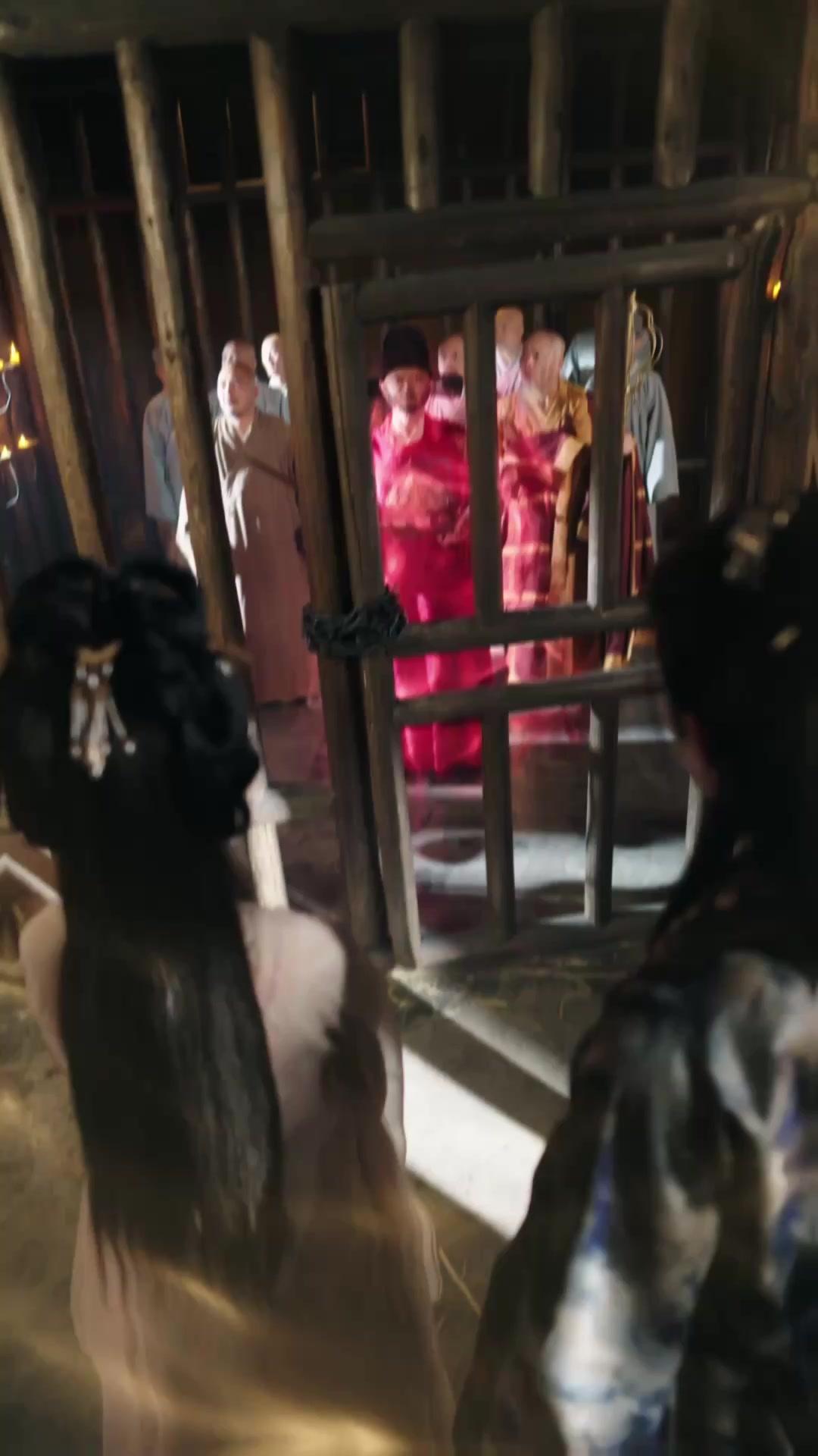 A Different Bride? No, She's a Demon!