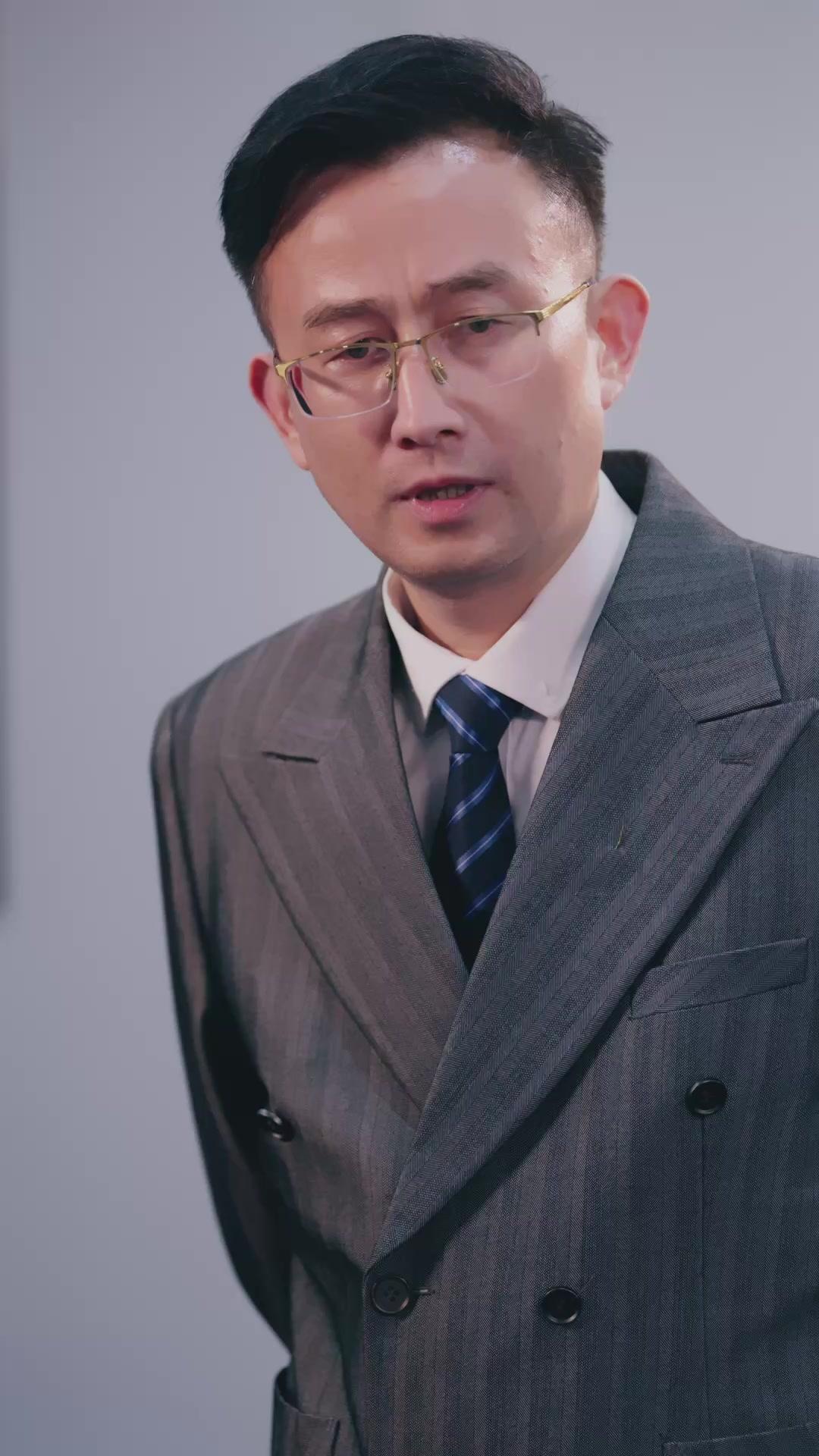 法袍之內的專屬寵溺