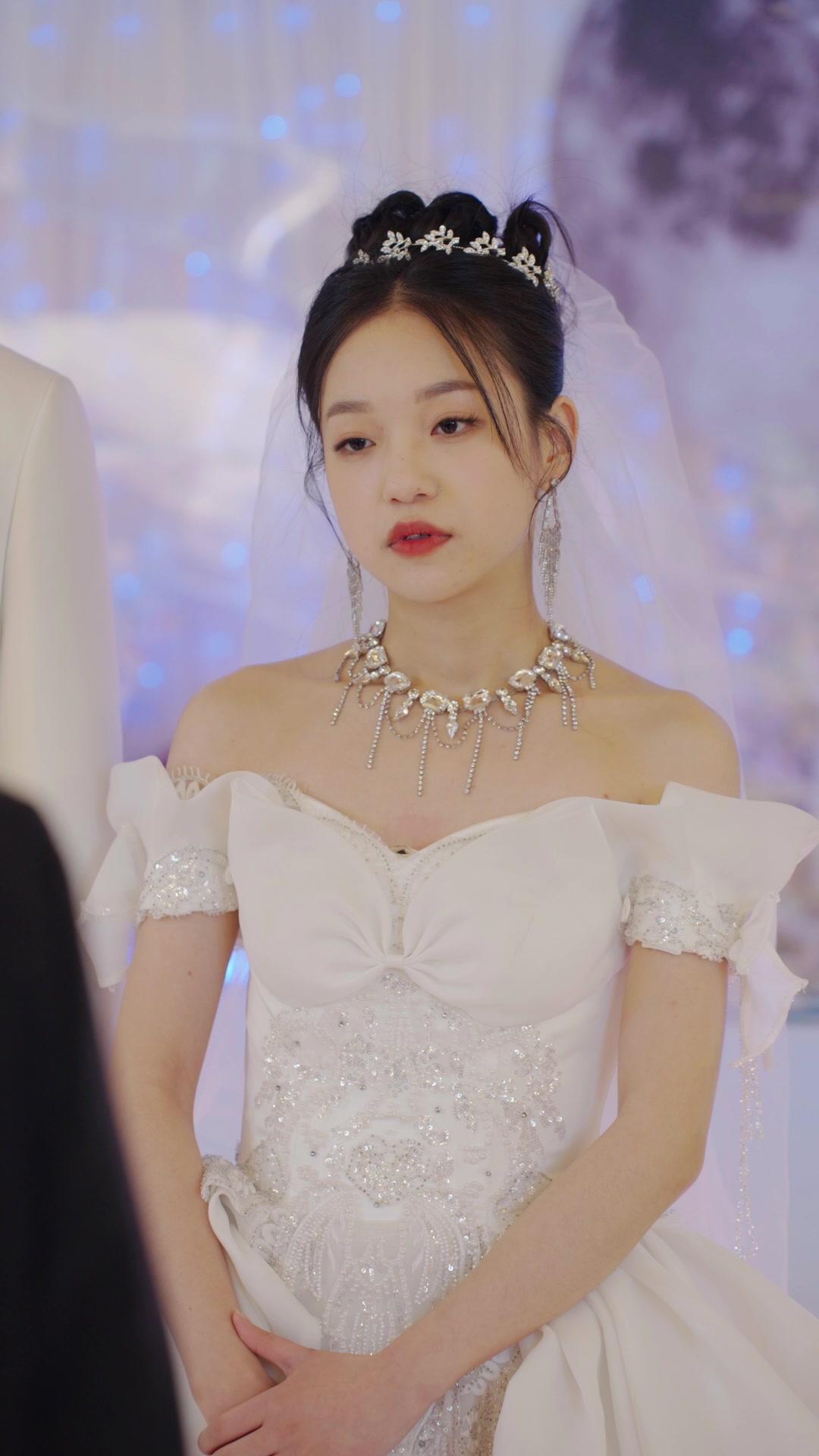I Married Up, Ex Lost It