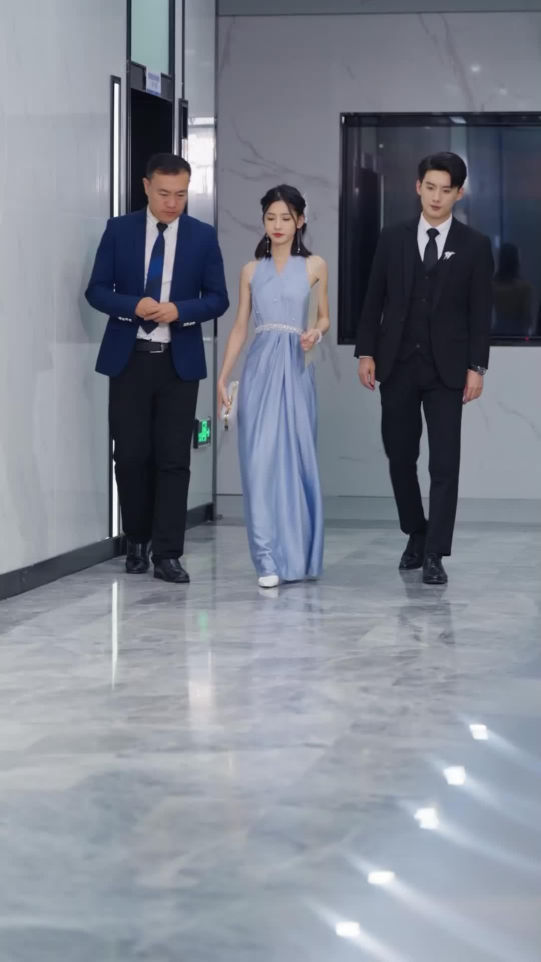 The Billionaire Heiress Returns