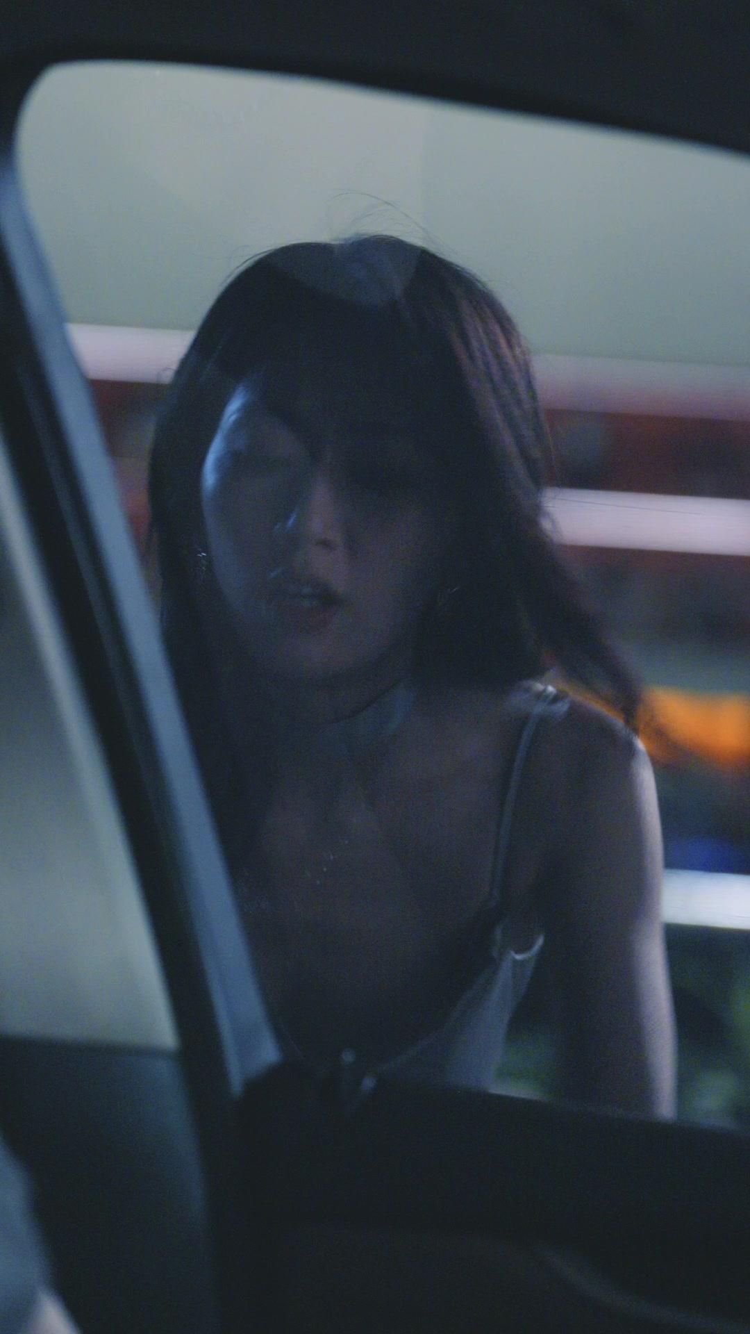ยื้อรักษ์ยื้อรัก