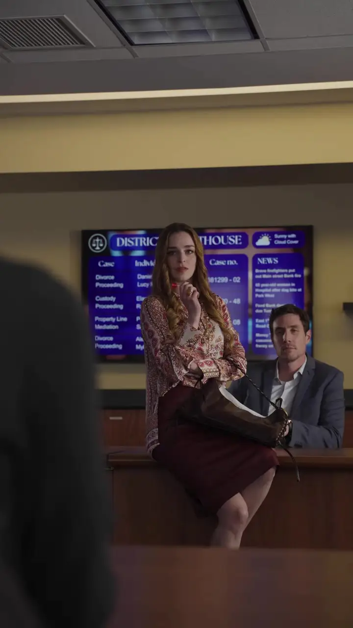 Strikes Back of Desperate Wife Episode 11