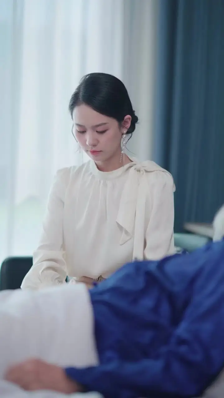Love, Lies, and a Little One Episode 38