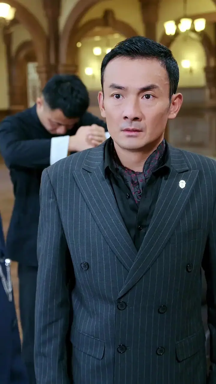 Bodyguard? He's a Mafia King! Episode 36