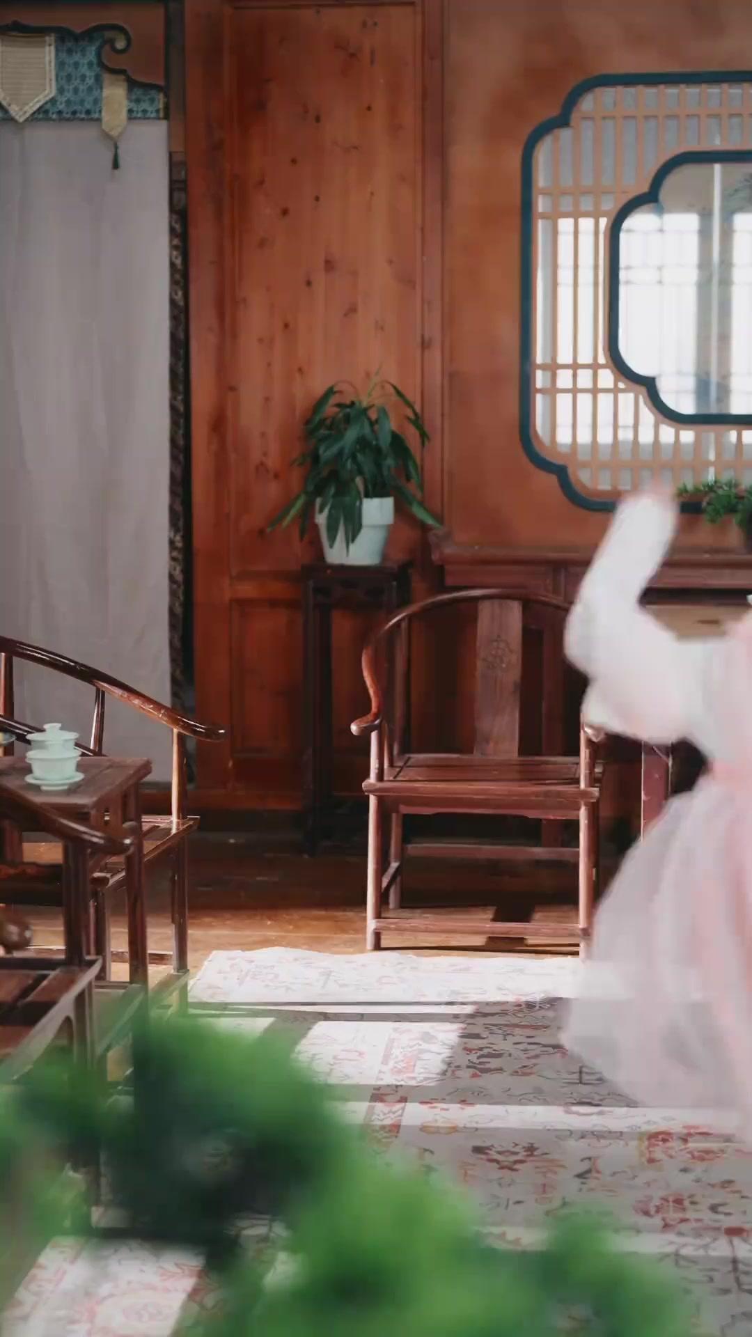 Daddy! Go Get Your Throne!