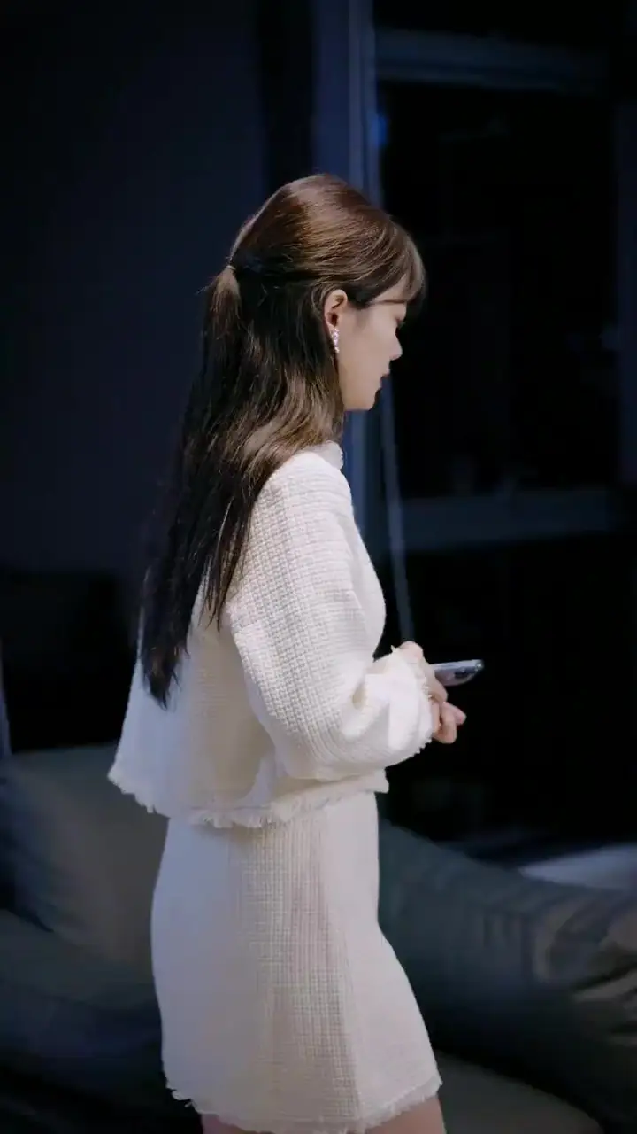 Lovers or Siblings Episode 32