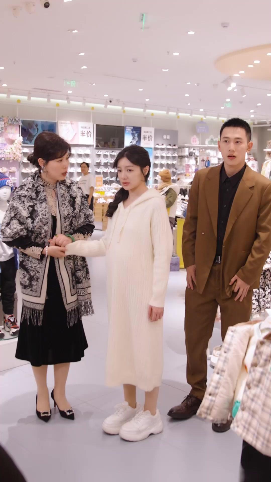 CEO's Fourfold Romance