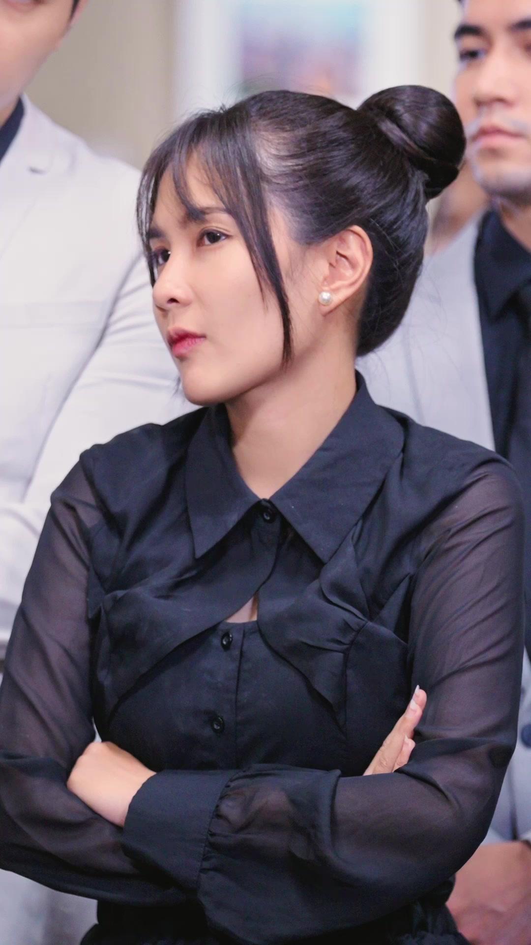 Cewek Super Bikin Baper