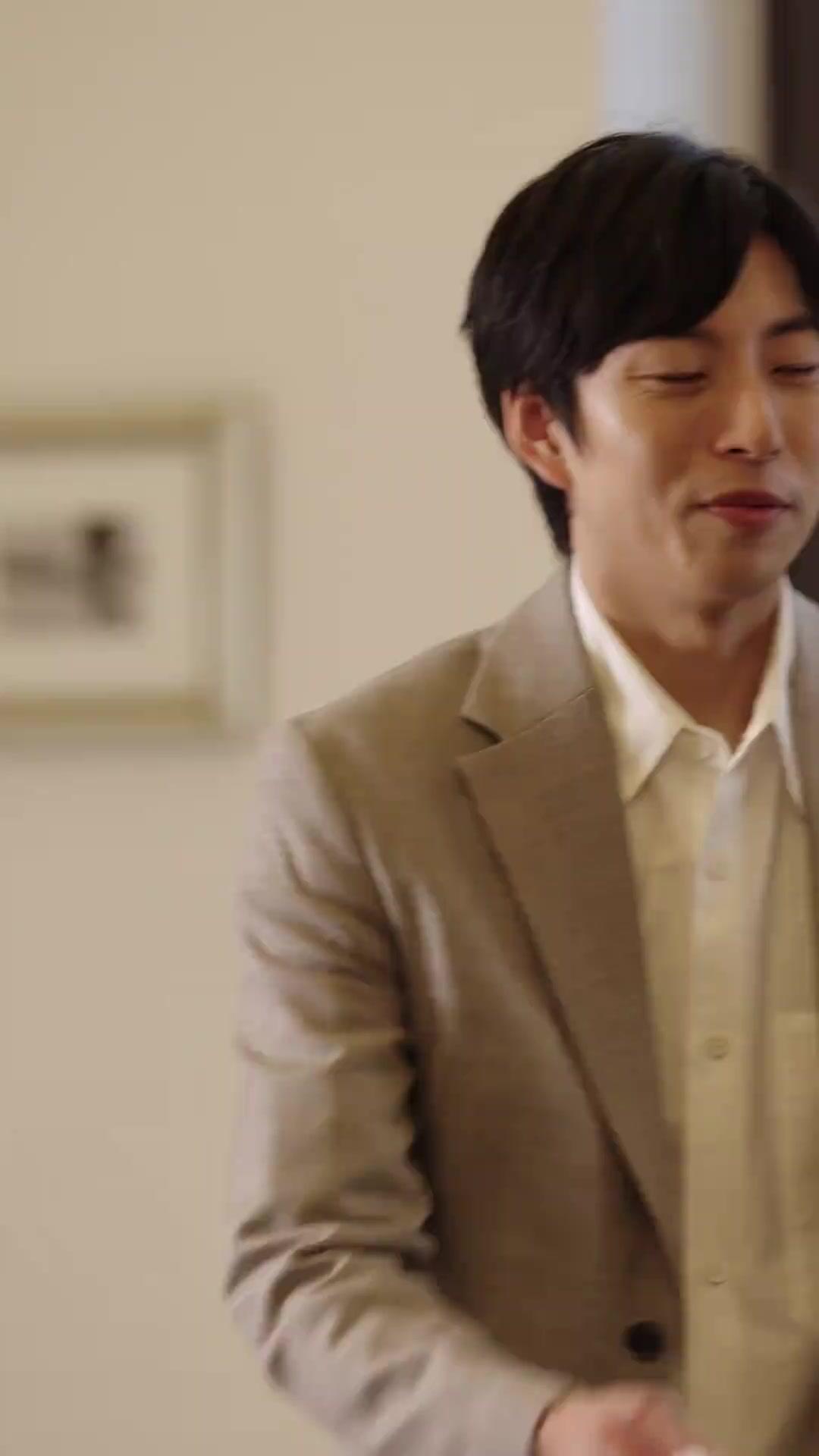 (Dubbed)His Mother? The CEO's mistress?