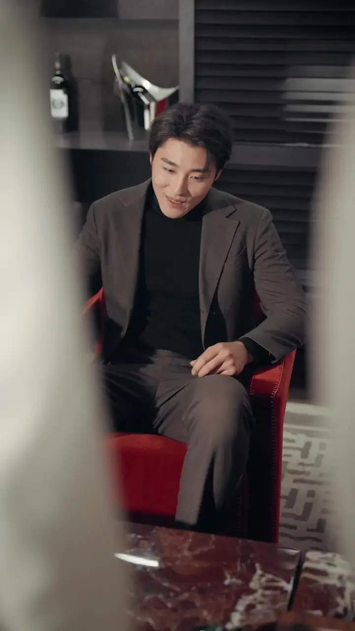 A Mother Who Strikes Back Episode 13