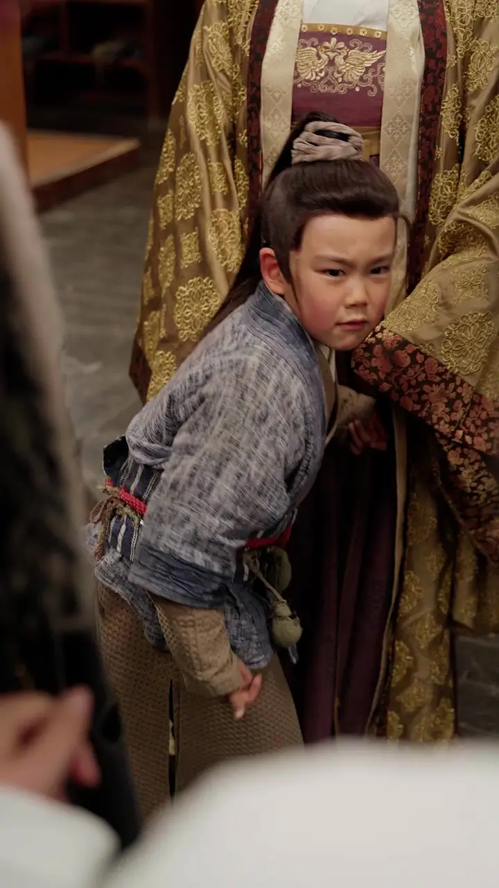 Catch Her, Your Majesty! Episode 22