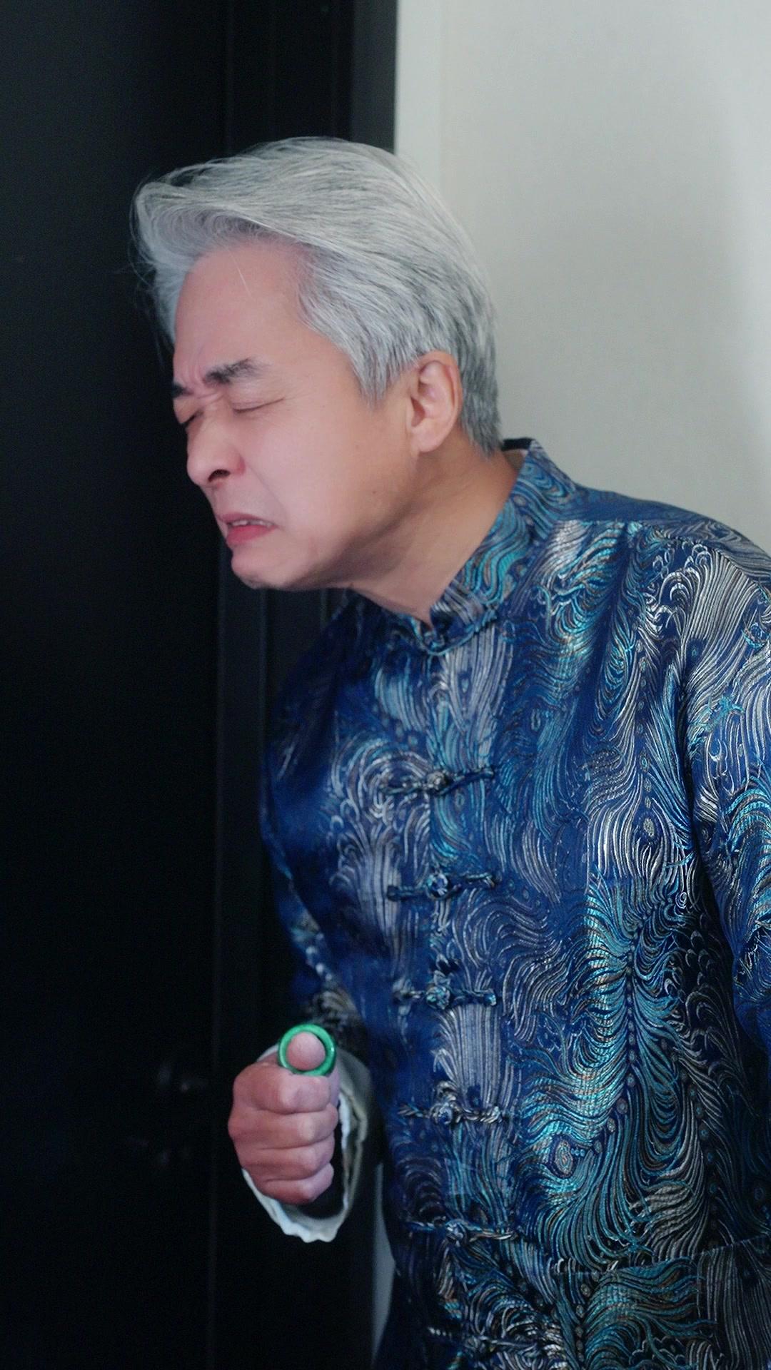 Taklukkan CEO Cantik yang Dingin