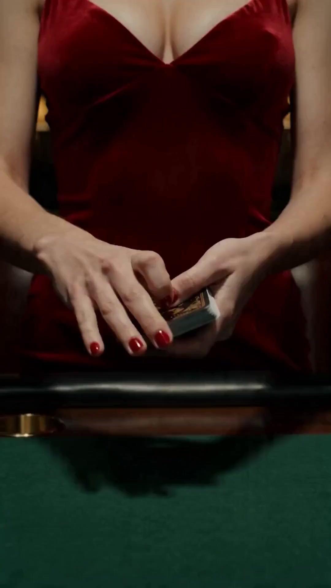 (Dublajlı) Dışlanmış As