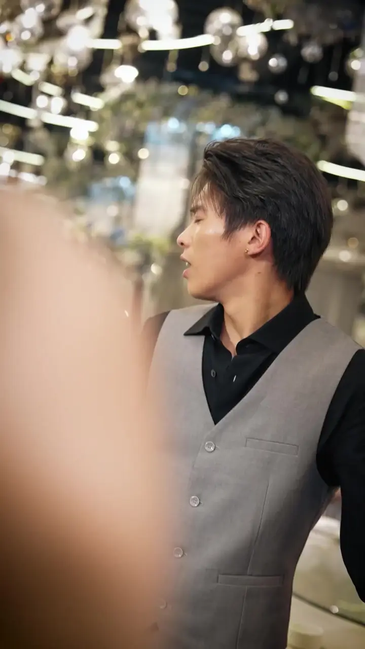 Legend of a Security Guard Episode 9