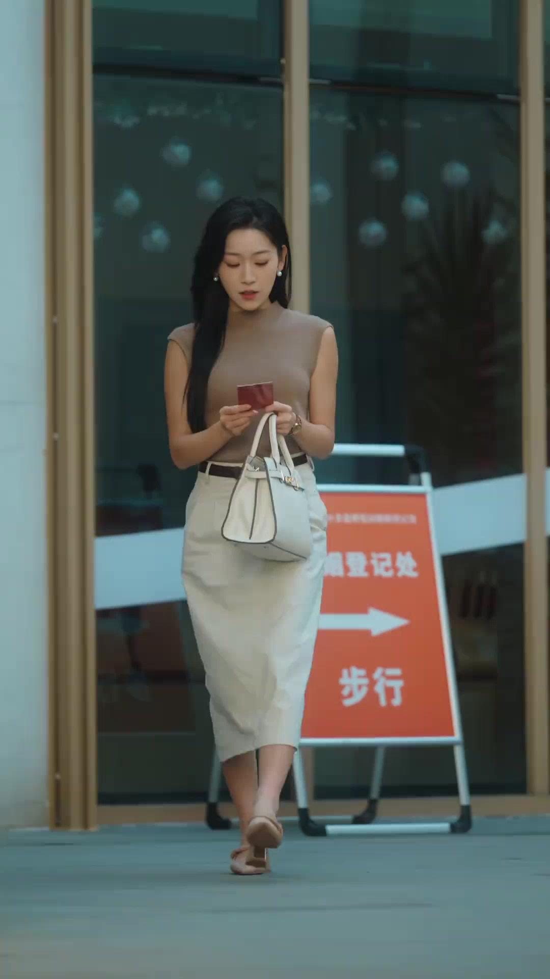(Dubbed) Runaway Sisters, Marry Brothers?