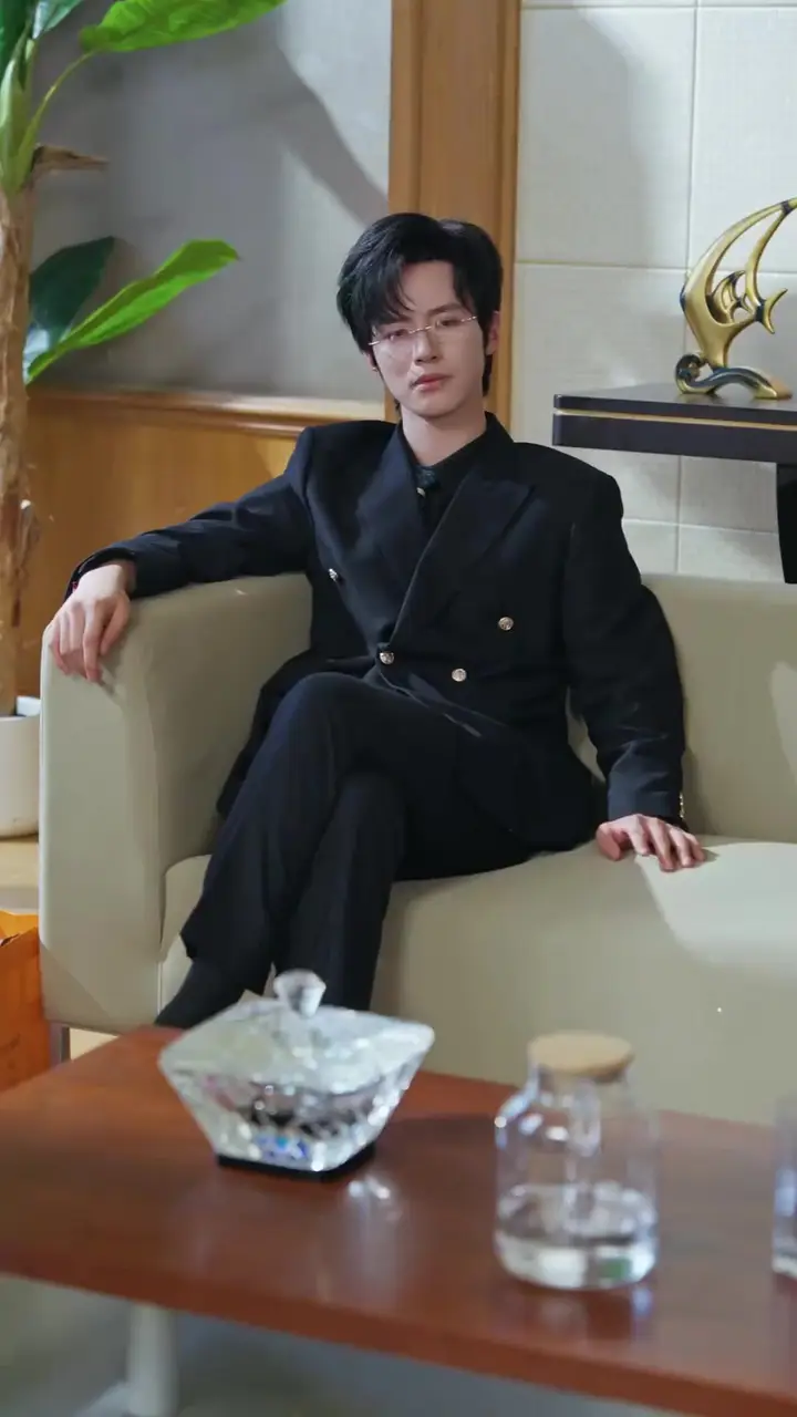 Miss Secretary, Miss Billionaire Episode 5