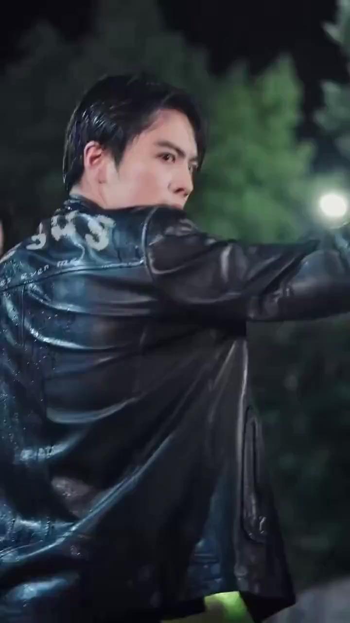 她沒那麼乖