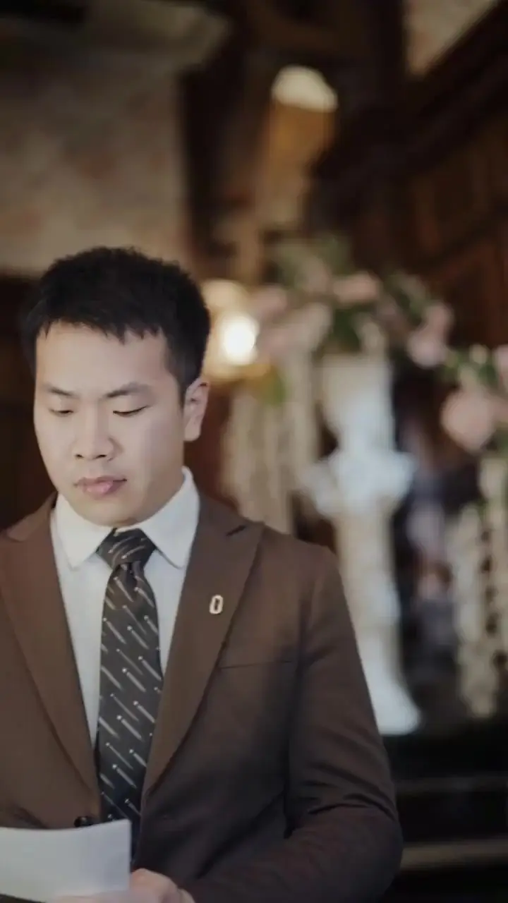In Love with the Helplessly Romantic CEO Episode 31