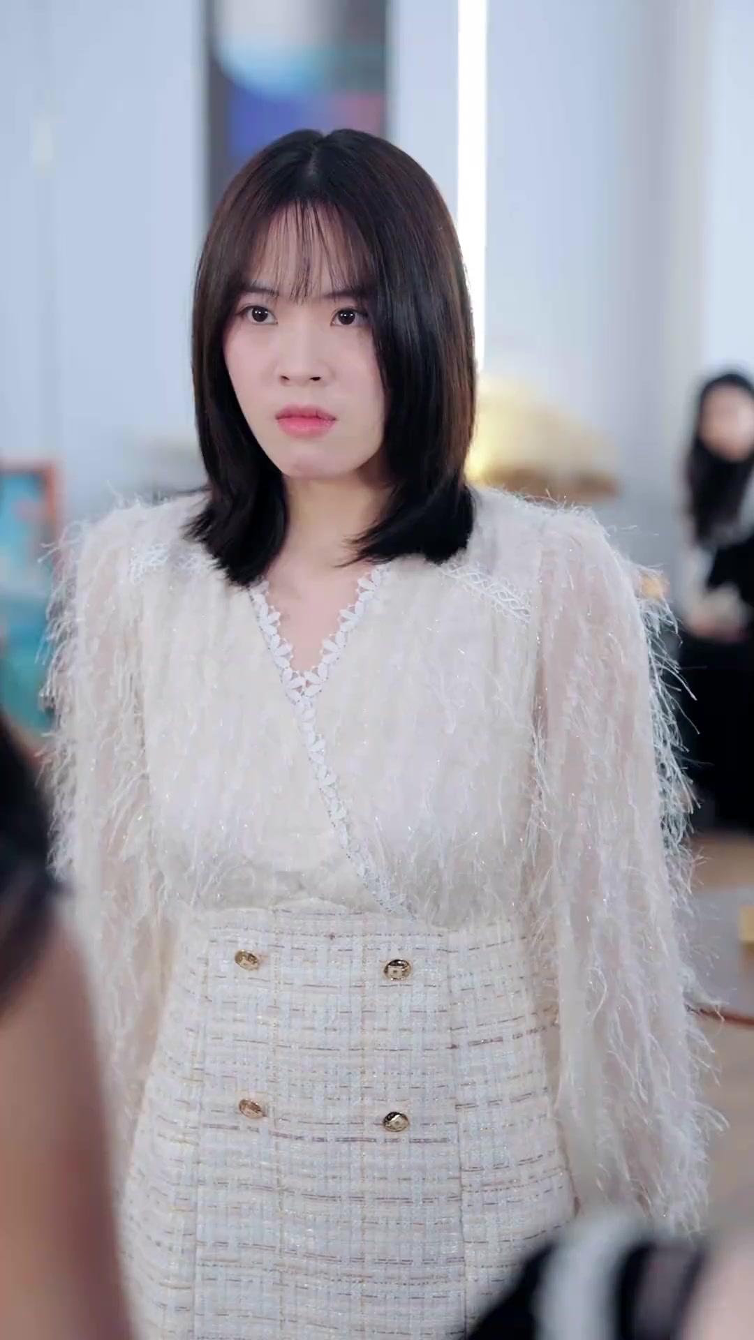 Thin for Beauty? For Revenge!