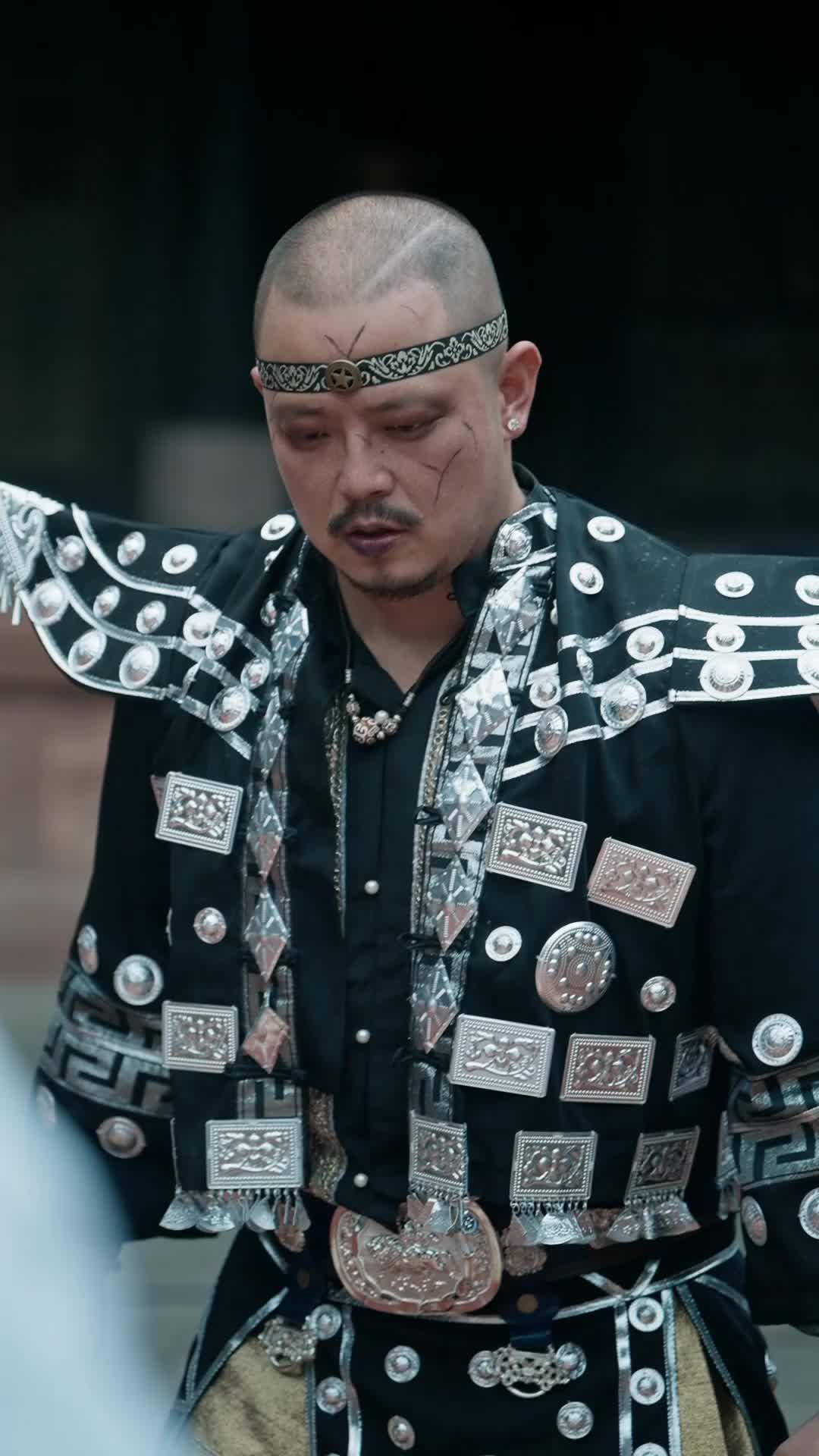Bangkitnya Anak Terbuang