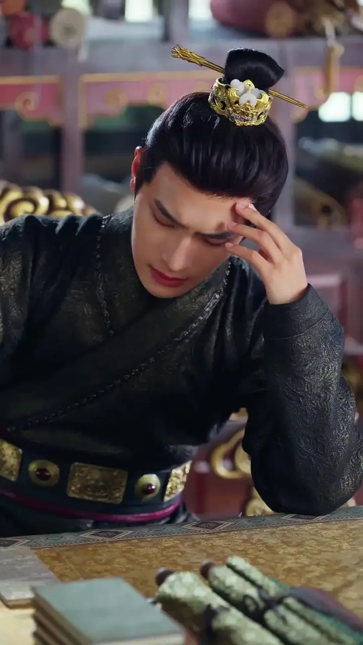 (Dubbed)The Goddess’s Revenge: So Begins His Ruin Episode 42