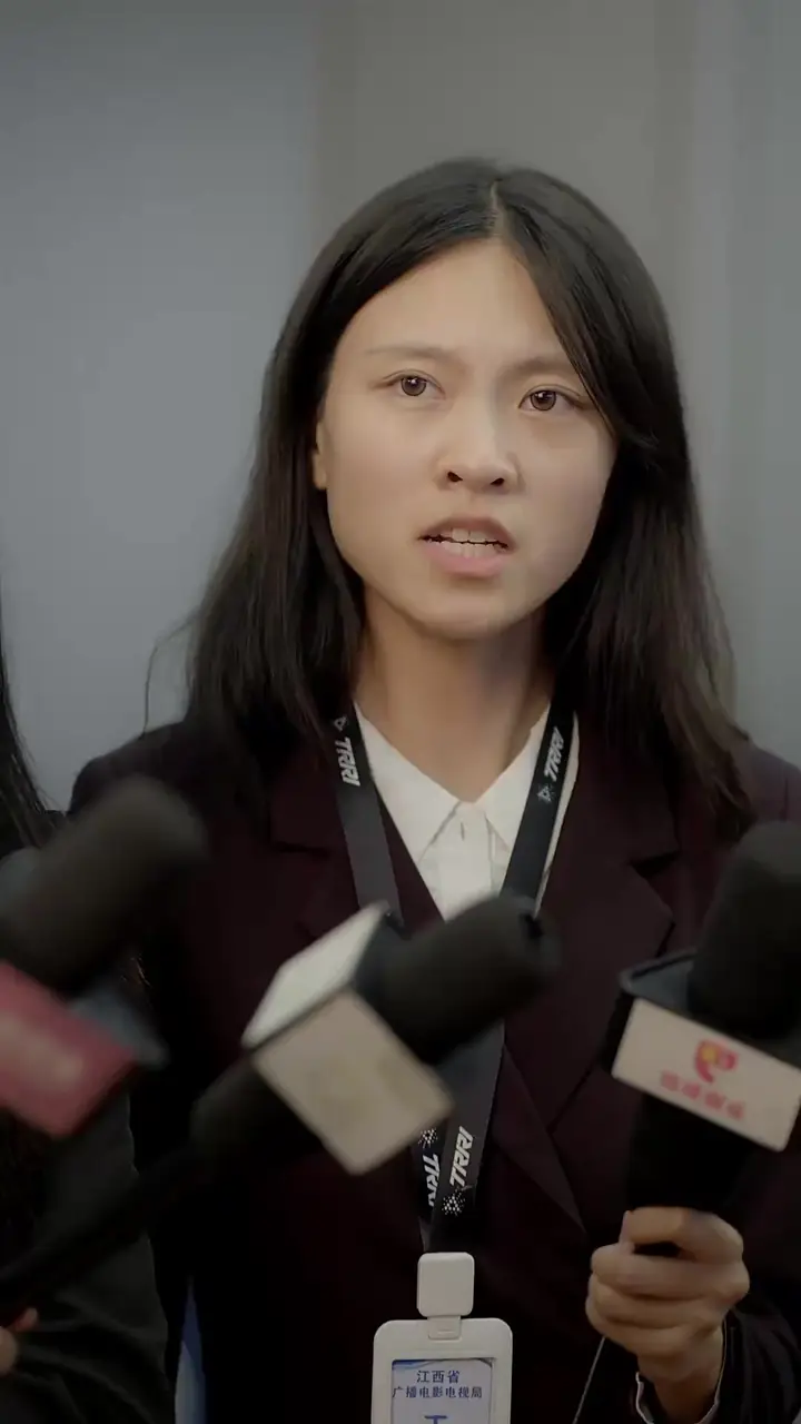 She Is the Queen Episode 60