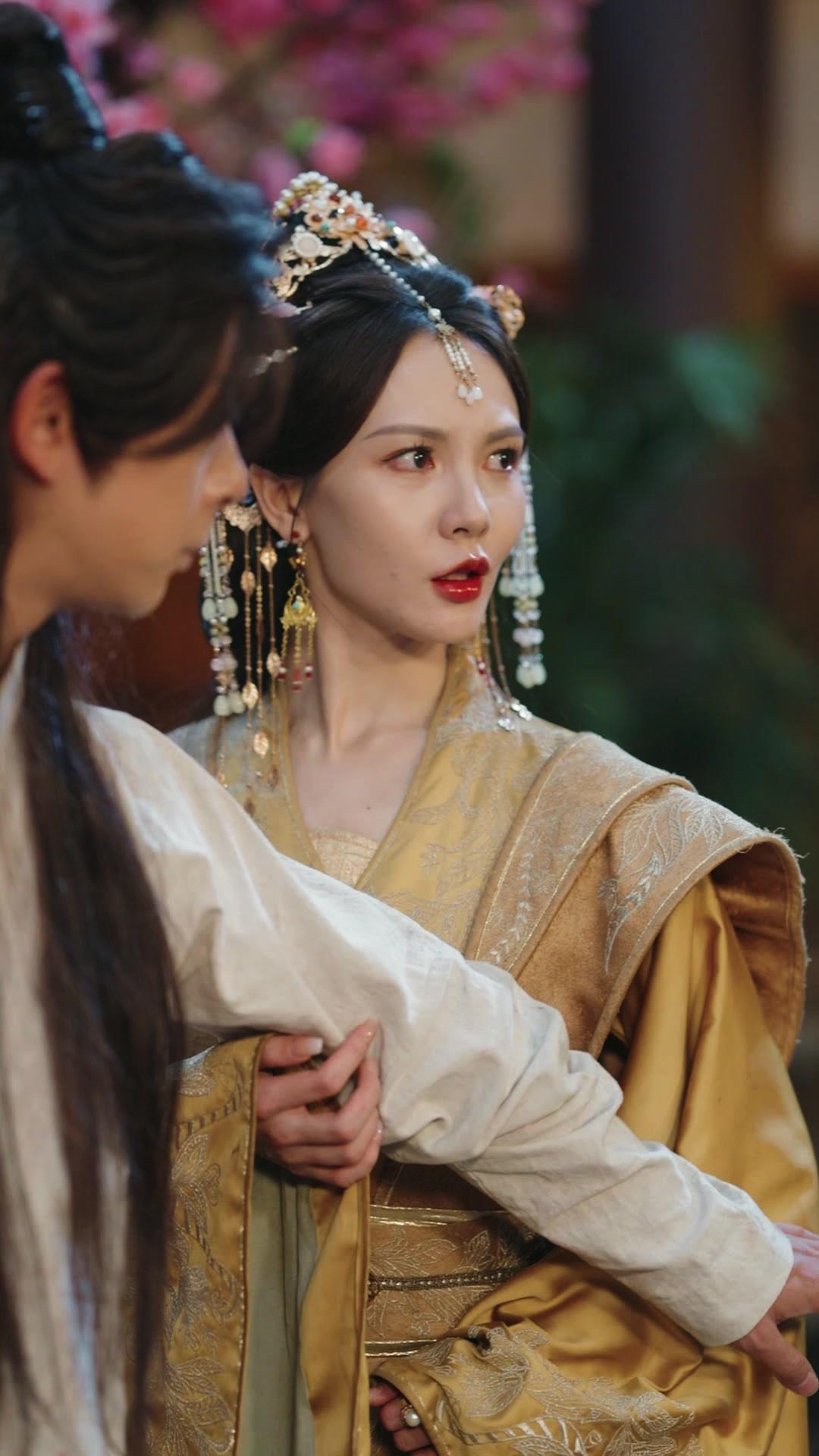  Dönüşün Tacı