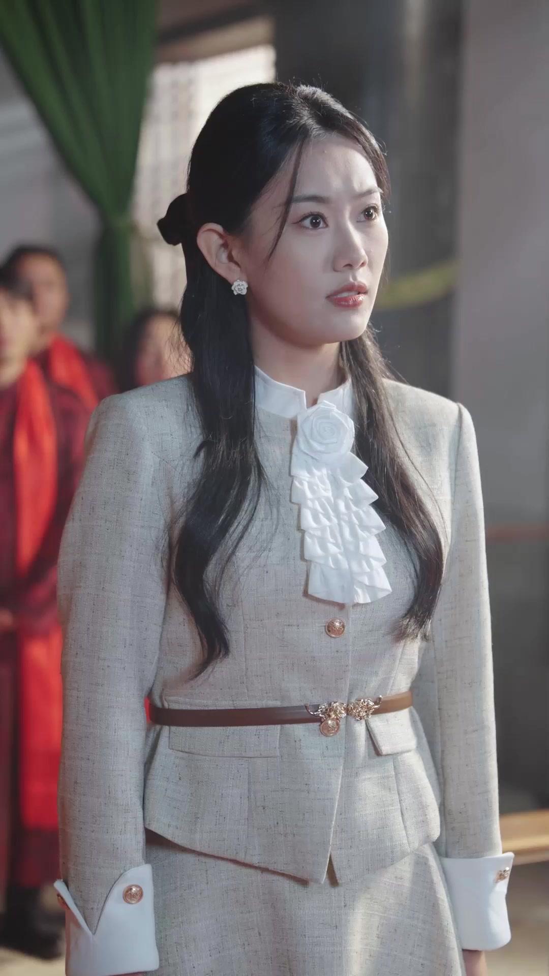 The Price of Neighborly Bonds