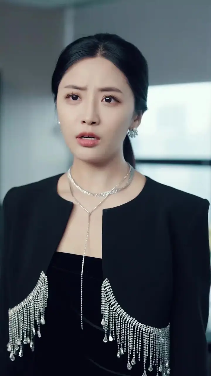(Dubbed) Too Late to Want Me Back Episode 13