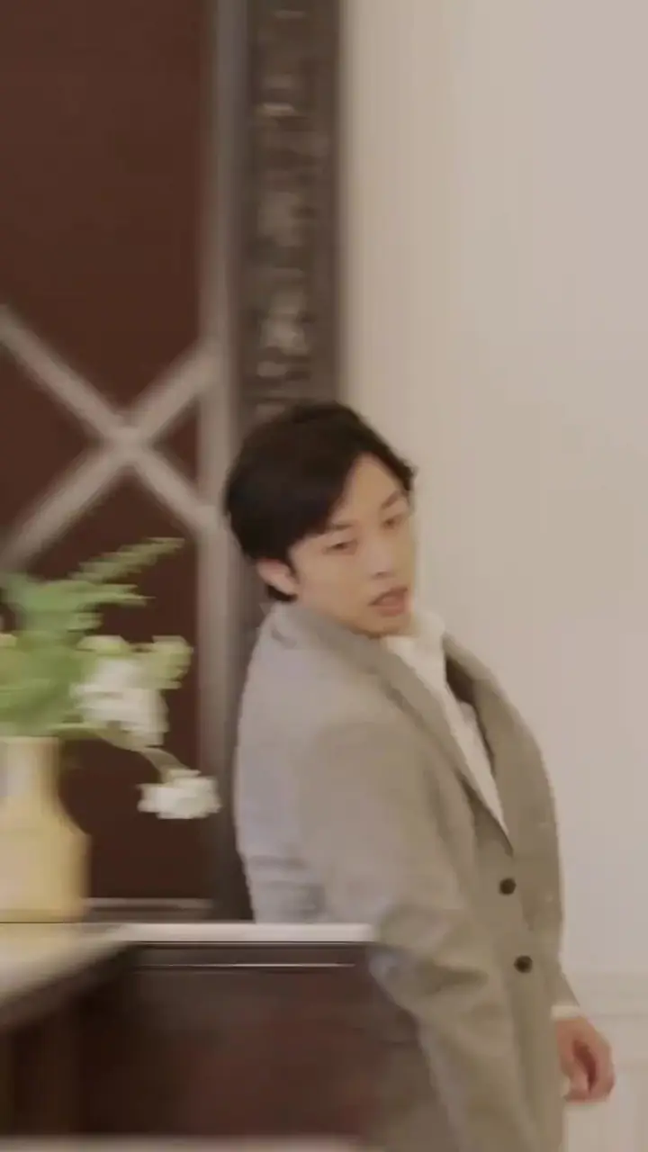 (Dubbed)His Mother? The CEO's mistress? Episode 23
