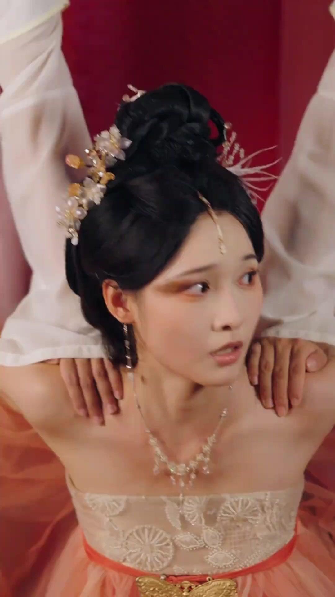 Wanna Be Empress? Be My Guest.