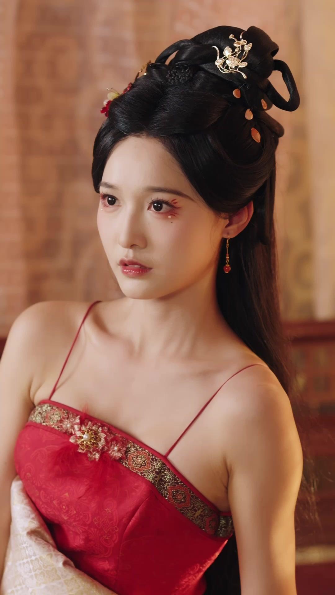 Wanna Be Empress? Be My Guest.